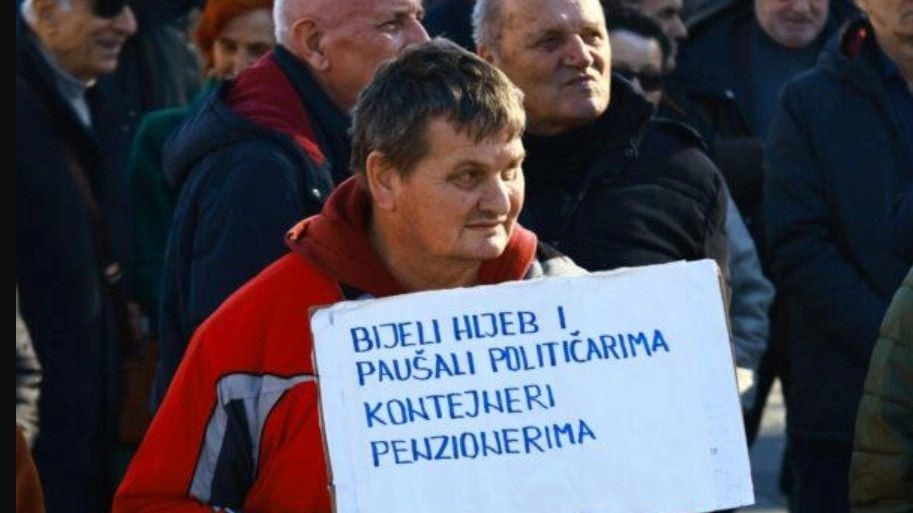 Umirovljenici u Federaciji BiH izlaze na prosvjede, Vladi dali rok